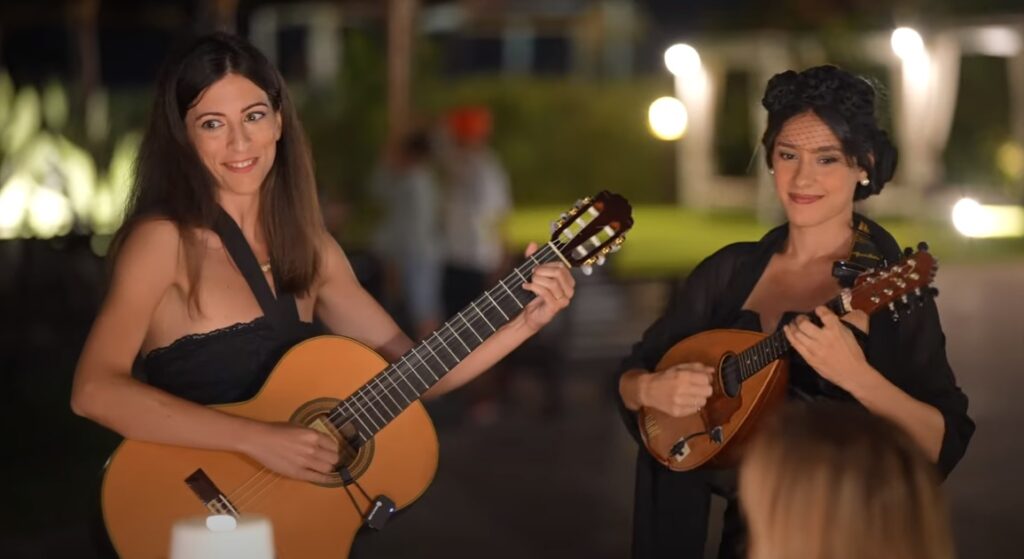 That’s amore – Ethos Duo – Chitarra e mandolino – Guitar and mandolin in Paestum, Italy